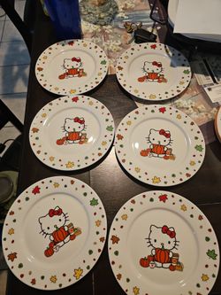 Fall hello kitty small plates