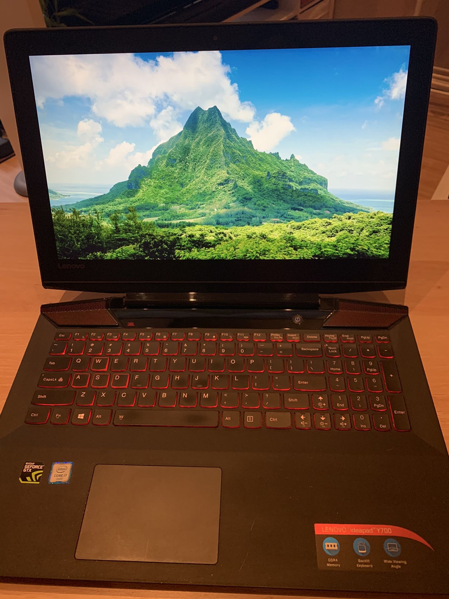 Lenovo ideapad Y700 Gaming Laptop Touchscreen
