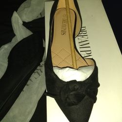 Womens Flats Dream Pairs Size 7 