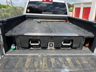 Deck drawer system Ram 1500
