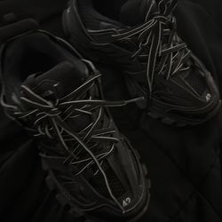 balenciaga tracks