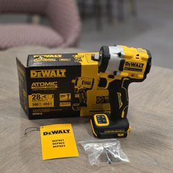 Dewalt ATOMIC 20V MAX Cordless Brushless 1/2 in. Variable Speed Impact Wrench (Tool Only)