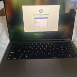 MacBook 14” 32Gb Ram 1tb Hard Drive 