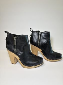 Dolce Vita Women’s Black Booties Size 8 👢 Trendy Yellow Sole 💛 Stylish