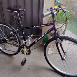 VINTAGE BIKE GIANT RINCON TIRES SIZE 26 FRAME SIZE MEDIUM 