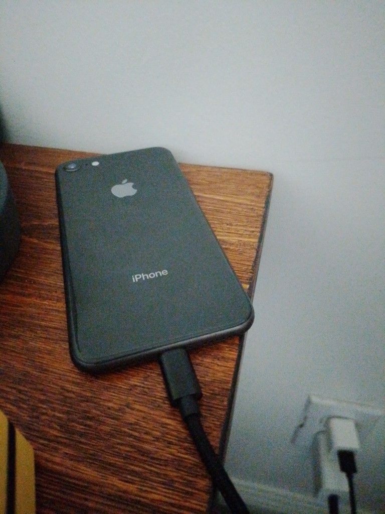 iPhone 8 Trade Or Buy Unlock