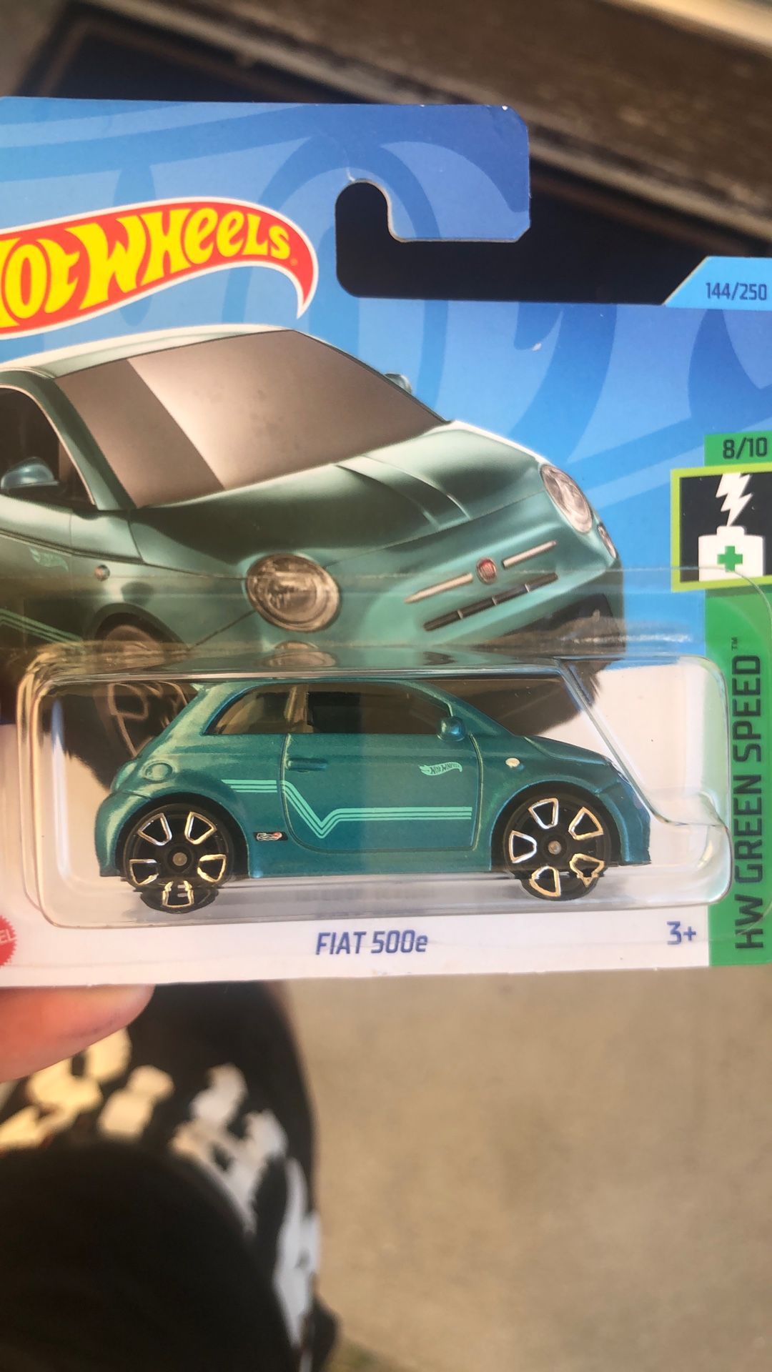 Hotwheel Fiat 500e - Short Card Hotwheel (Read Description!!)