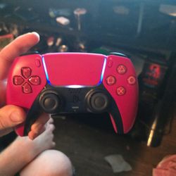 Maroon Ps5 Controller