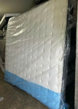 King Size Mattress (Colchón King Size)