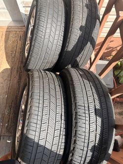 Set of 4 Used Tires on Rims 4F150
