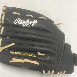 Rawlings RSB Softball Series Glove SS13W 13 Inch RHT Black Leather W Zero Shock. Pre owned in good with minor cosmetic blemishes from normal usage.  