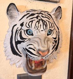 Realistic Roaring White Siberian Tiger Wall Decor