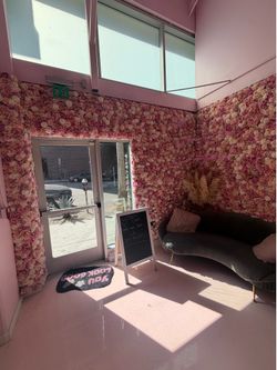 Flower wall