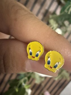 tweety gold plated earrings for girls