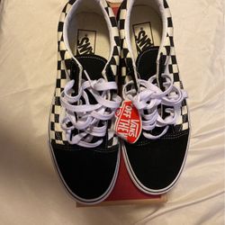 Black And White Vans 