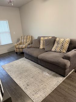 Gray Fabric Sectional Sofa with Chaise