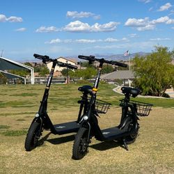 Electric Scooter - E-bike with seat