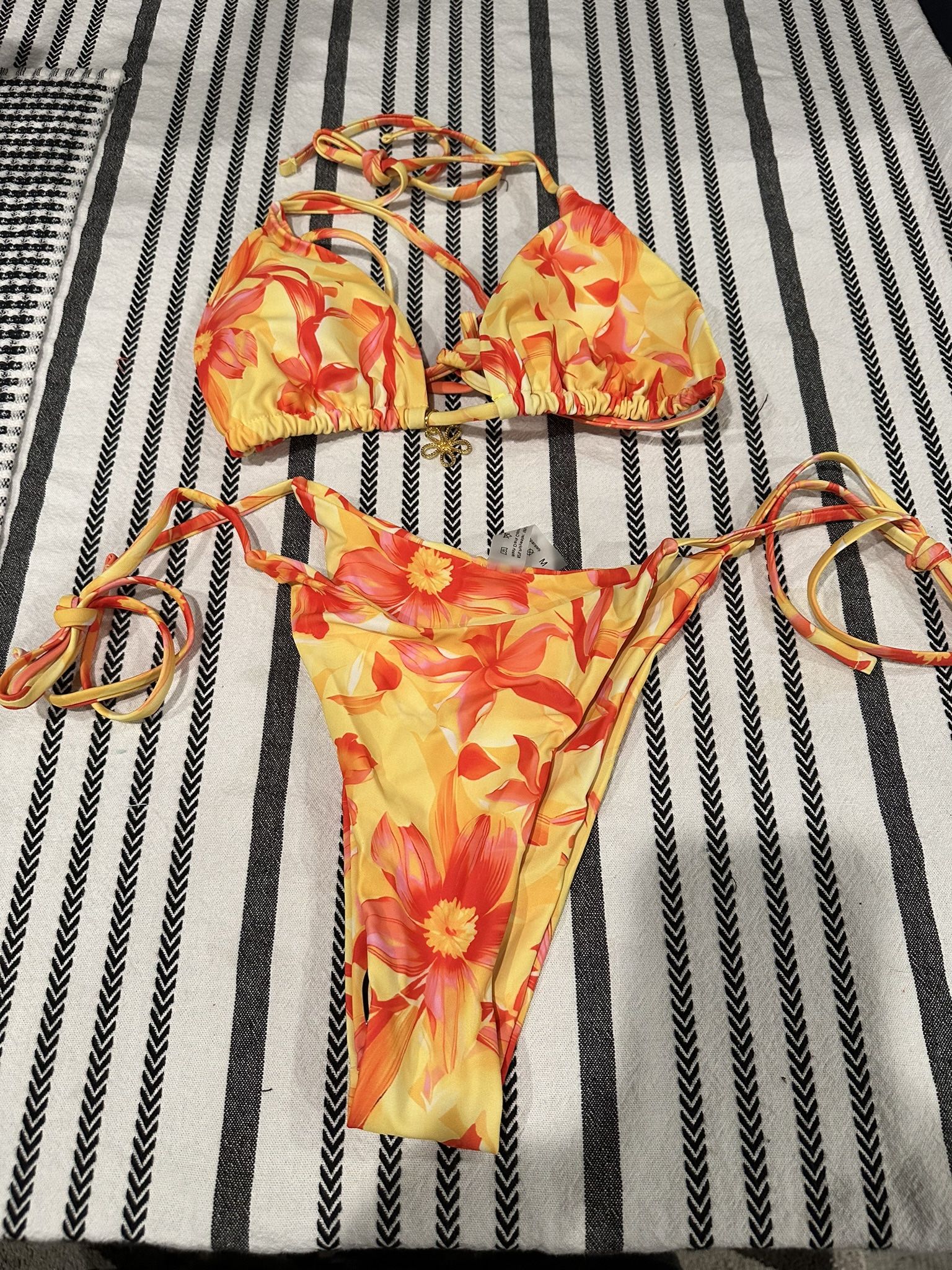 2 piece bathing suit
