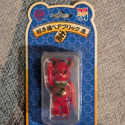BE@RBRICK 100%  Sky Tree Lucky Cat Medicom Toy Maneki Neko Red