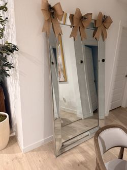 7.5 Foot Leaning Mirror 