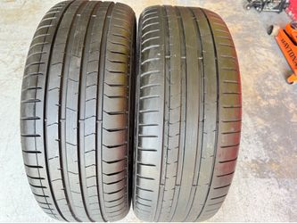 Two Tires 225/40/20 Pirelli P Zero PZ4 Runflats with 70-95% Left Excellent rare pair