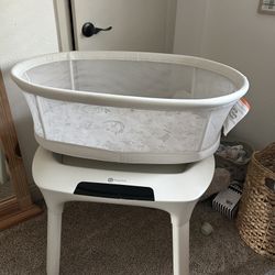 4moms Kangaroo Bassinet