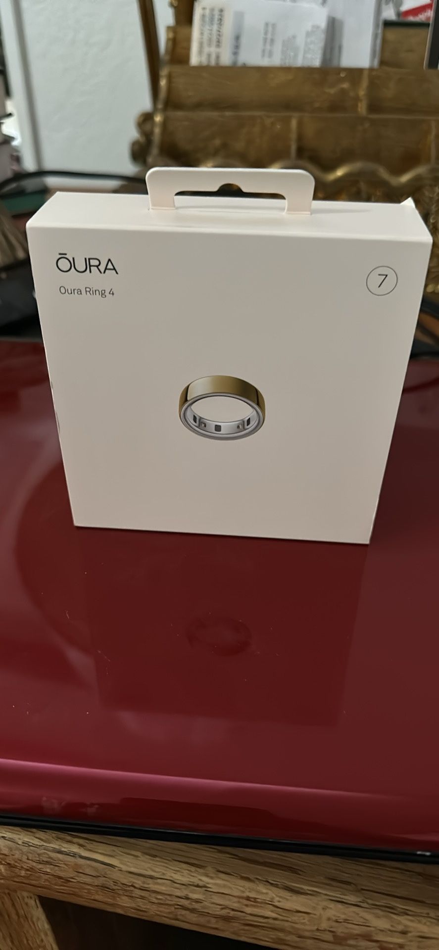Oura Ring 4 Gold Size 7 . New In The Box