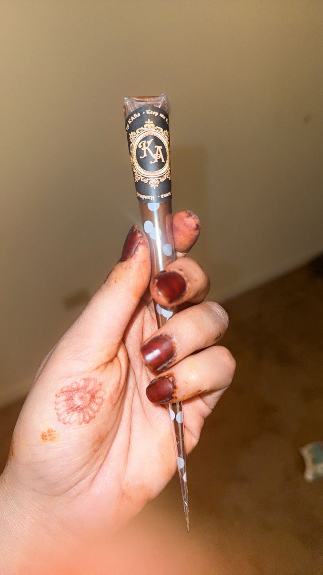 Nail Henna Cone