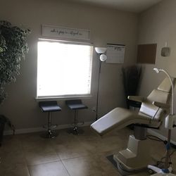 Electric Dental/Beauty Chair 