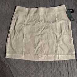 Brand New Wild Fable Skirt - Size 14 (NWT)