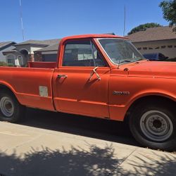 1972 Chevy C20 Drivable w/Title