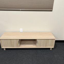 TV Stand Wood - Oak With Cabinets