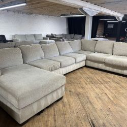 Delivery Available U shape sectional couch
