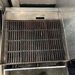 Commercial broiler