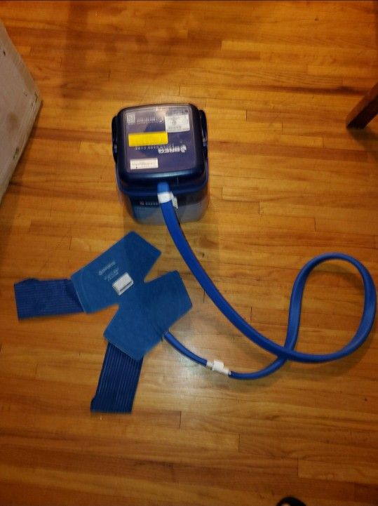 Breg Polar Care Cube Cold Therapy Unit Post Knee Surgery