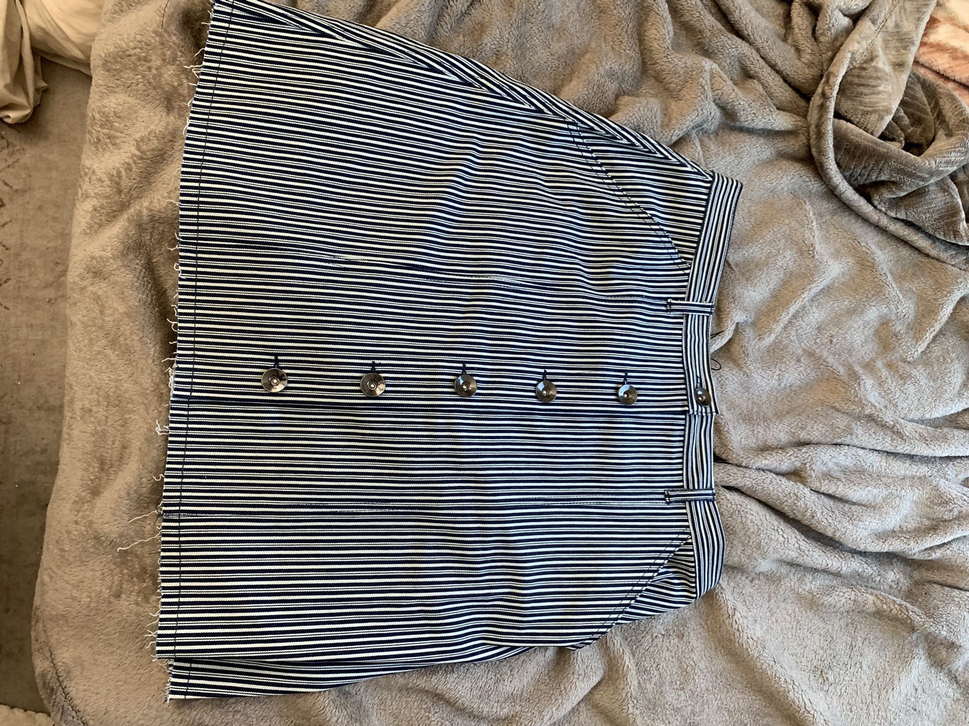 Stretchy Denim Skirt (M/L)