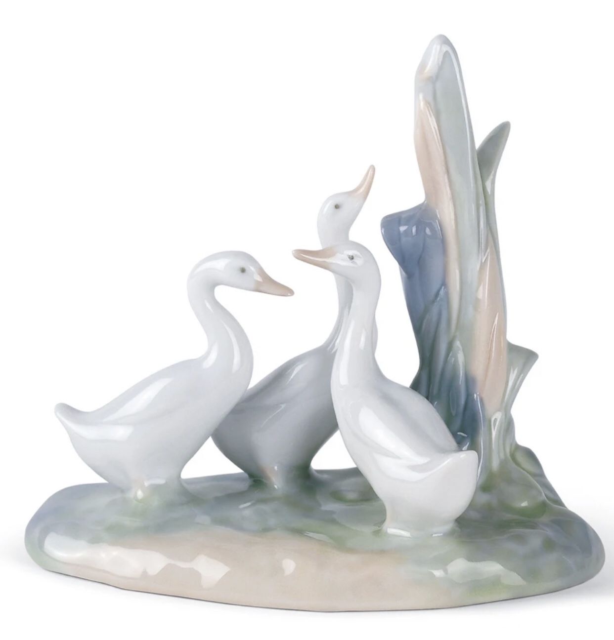 Nao by Lladro. Group of duck figurine