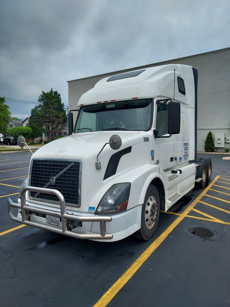 2012 Volvo Vnl670 D13 