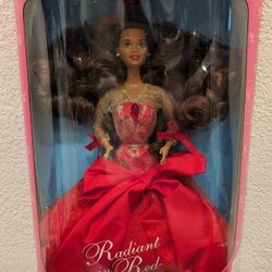 Radiant in Red Toys R Us Special Edition Barbie Doll 4113 NIB 1992
