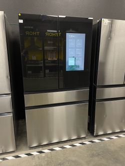 Samsung Bespoke 4 Door Family HUB Refrigerator