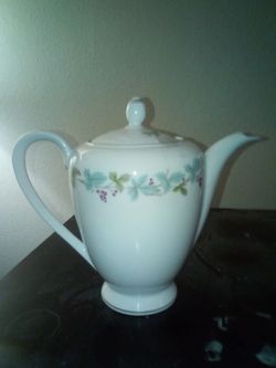 Vintage Tea Pot