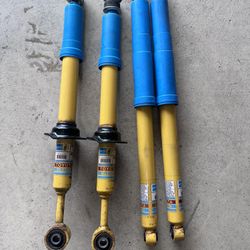 Tacoma 3rd Gen Bilstein 4600 TRD Off Road Shocks 