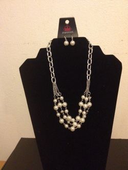 Pearl sets