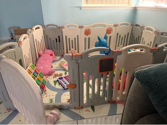Baby playpen