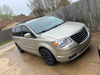 Clean Chrysler town minivan..116k miles