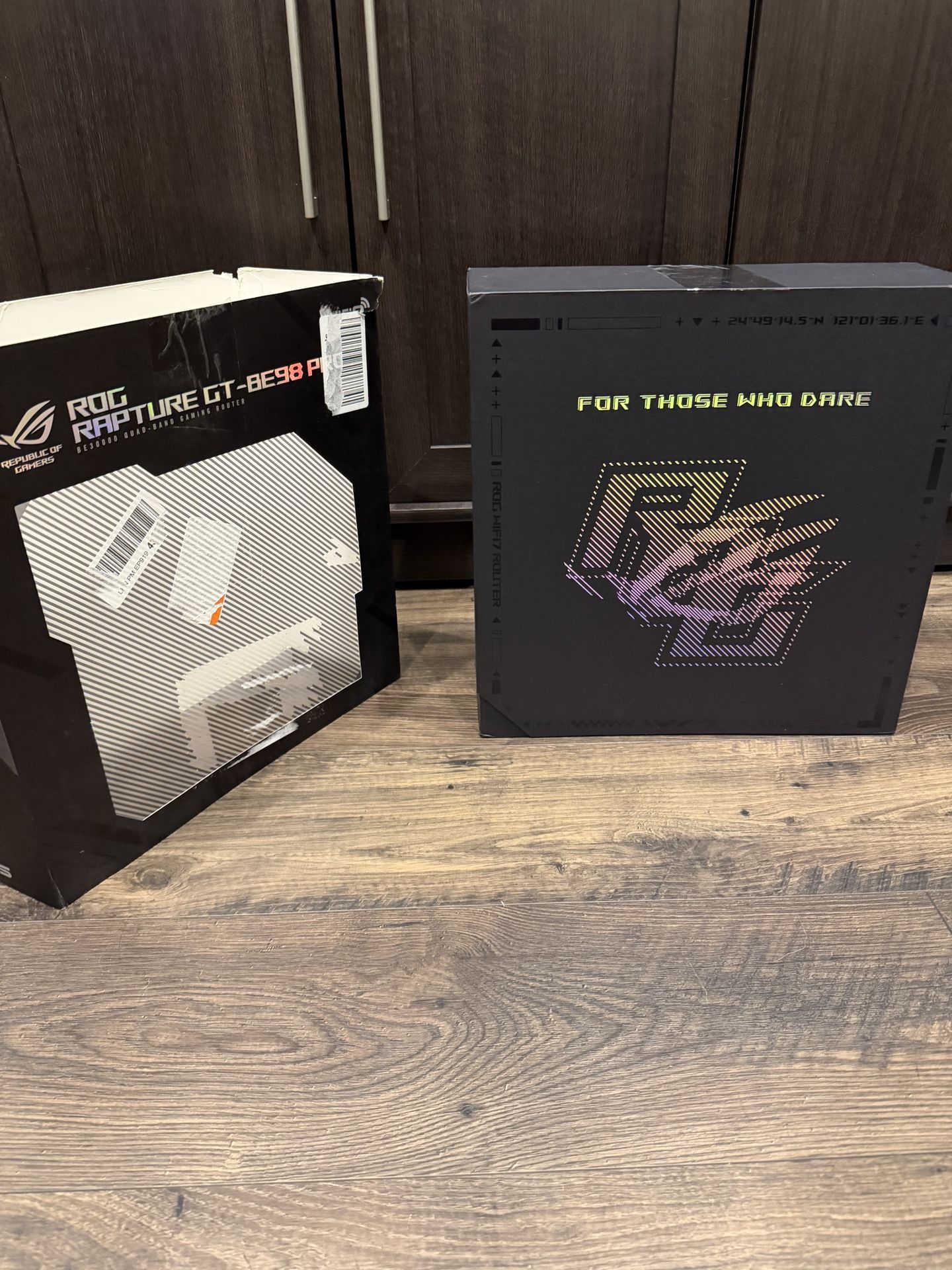 Asus ROG Rapture GT-BE98 Pro BE30000 Quad-Band Wi-Fi 7 Gaming Router - Dual 6Ghz Bands - HIGH END