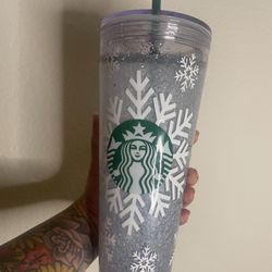 Winter Wonderland Starbucks Snowglobe Tumbler