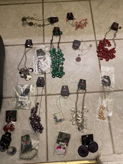 Jewelry 5.00 Each Set Or Piece
