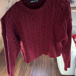 Rue 21 Cropped Sweater