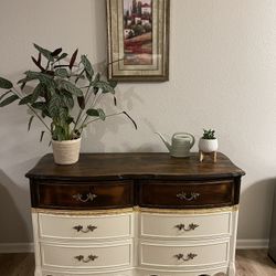 Buffet/ Dresser/ Free Delivery 